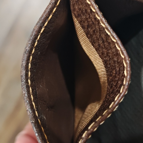 Vintage Gucci Coin Envelope - Picture 12 of 13